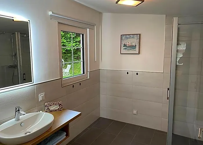 Hotel Nikolasch Mit Eigenem Seebad - Adults Preferred