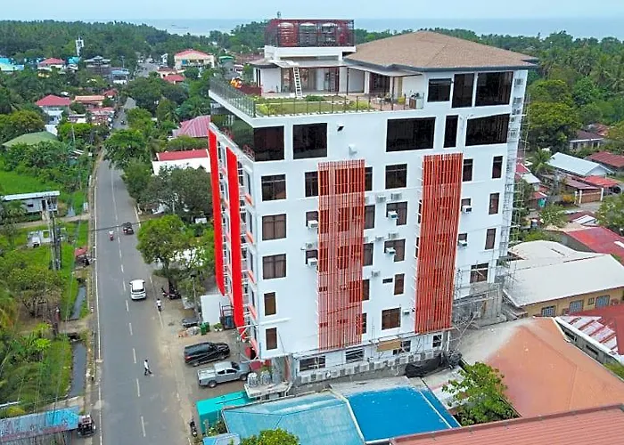 Aya Hotel And Residences Clarin
