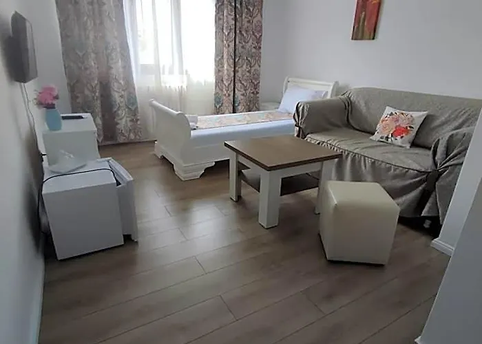 Hotel Dacor