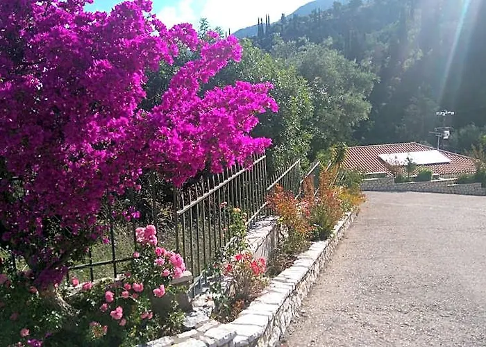 Santa Marina Hotel