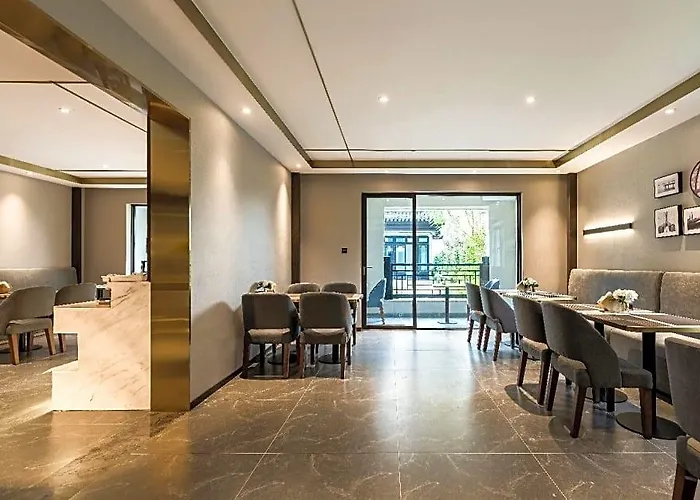 Poltton International Service Apartment Changtai Taoli Chunfeng