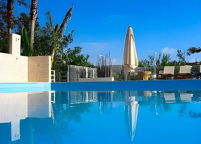Hotel Pataros