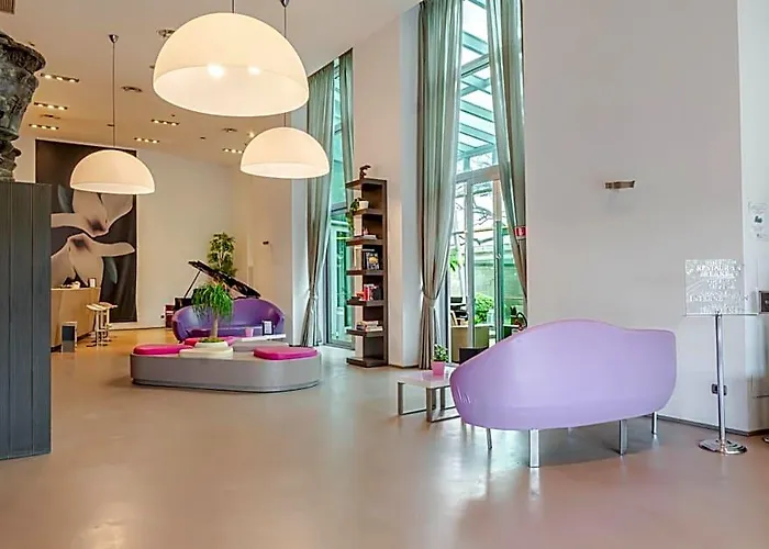 For You Hotel