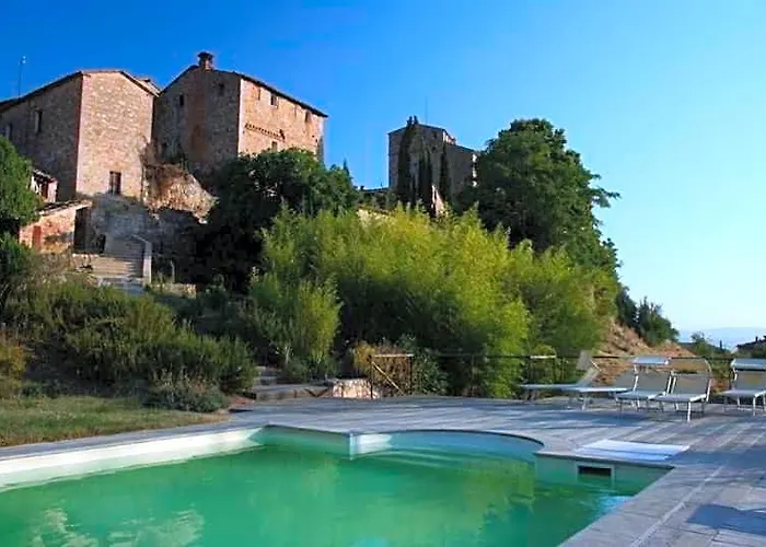 Castello Del Poggiarello Di Stigliano