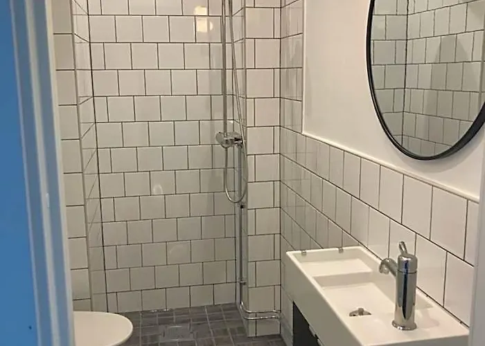 Hotell Apladalen I Vaernamo