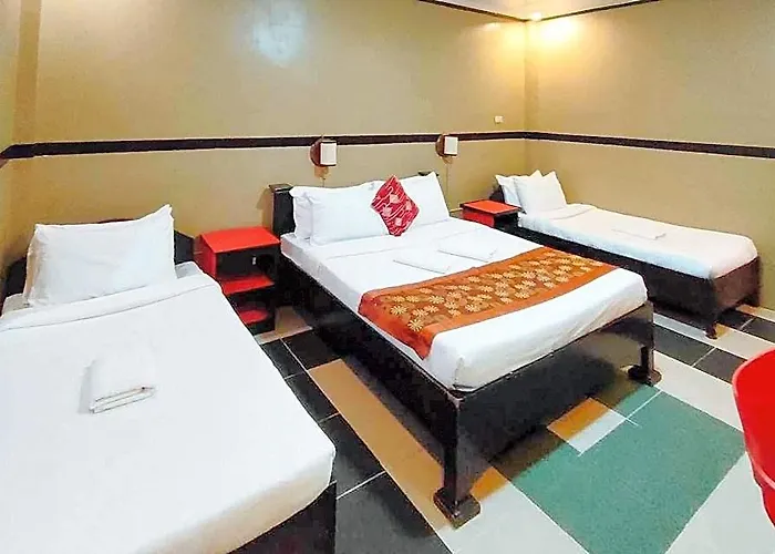 Reddoorz @ Hotel Dian Aparri