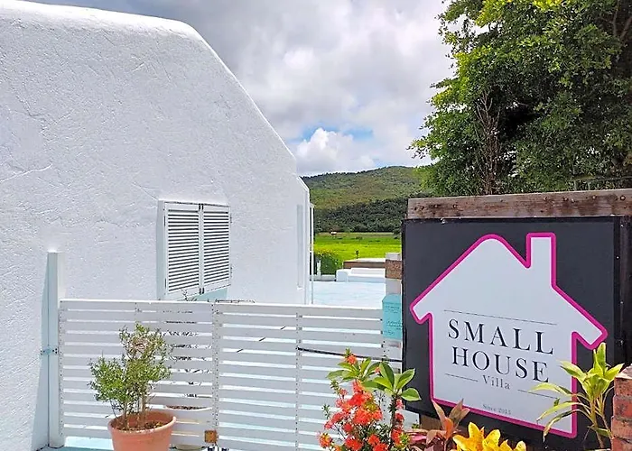 Small House Villa