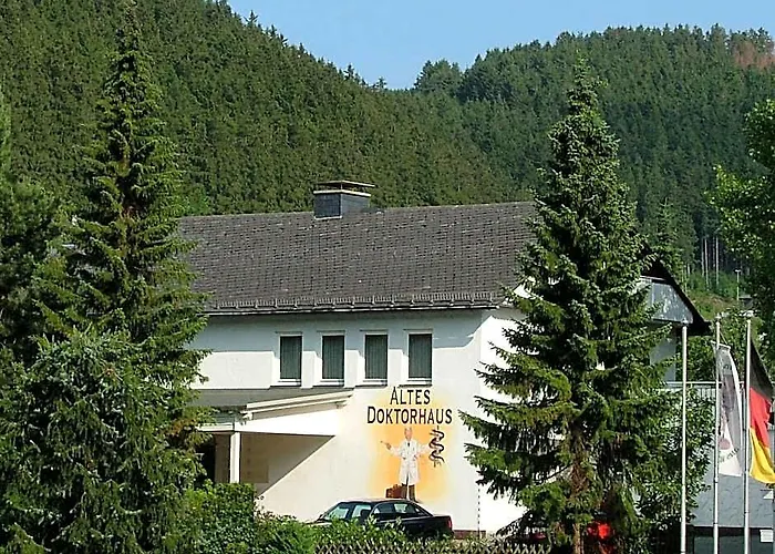 Altes Doktorhaus - Hotel Garni