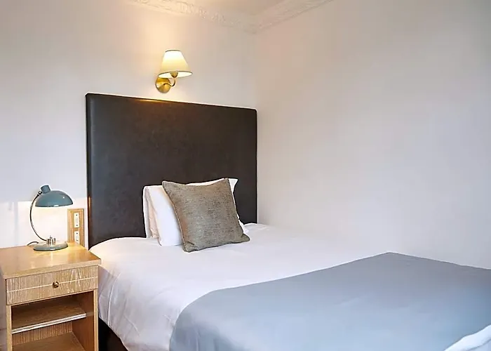 White Hart Hotel By Greene King Inns