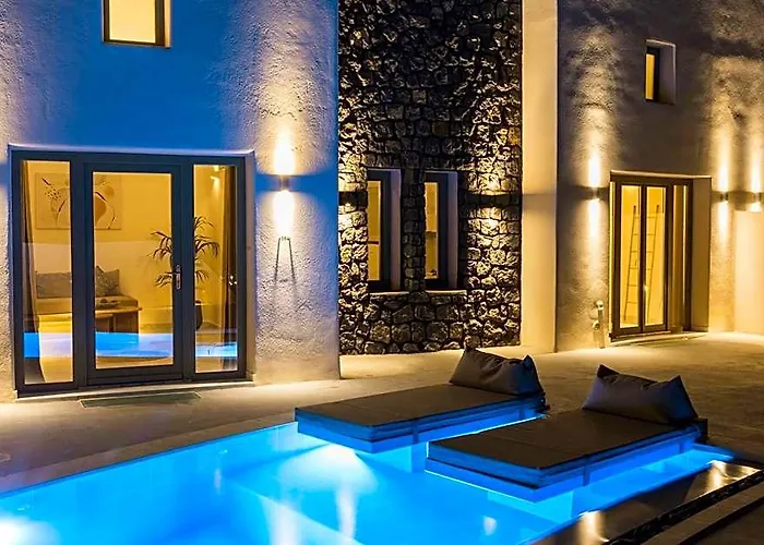 Lavadoze Luxury Suites