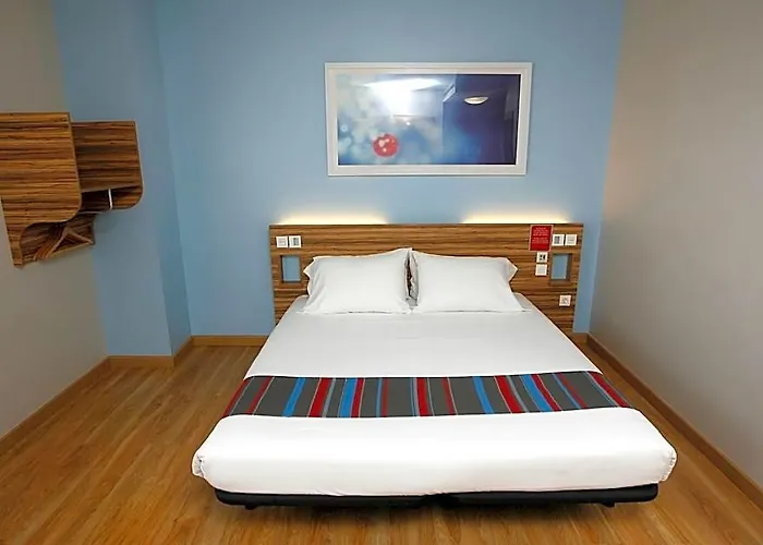 Travelodge Valencia Aeropuerto