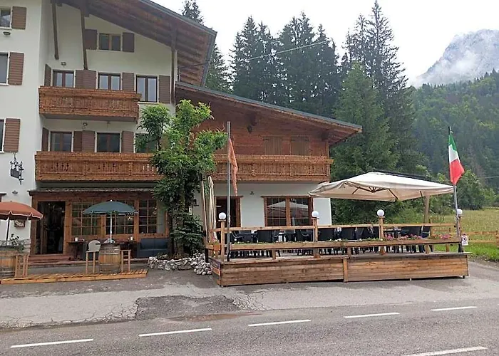 Hotel Griglieria Pizzeria Gnomo Goloso