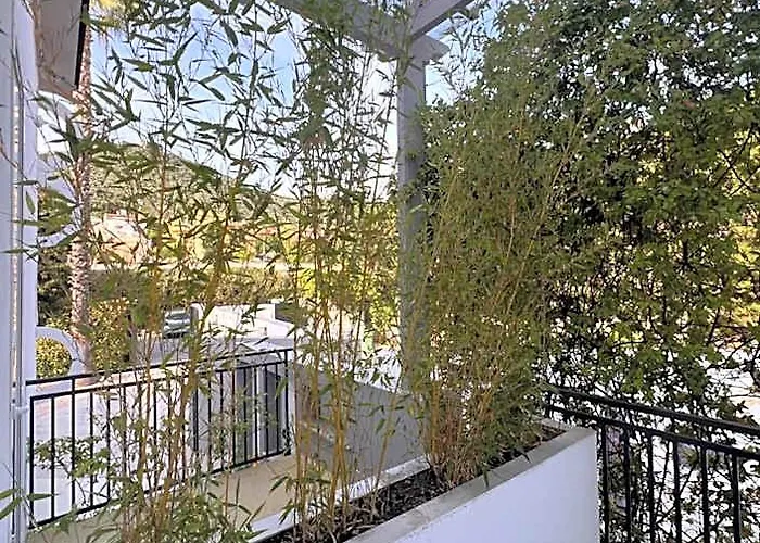 Ghe Kale Resort