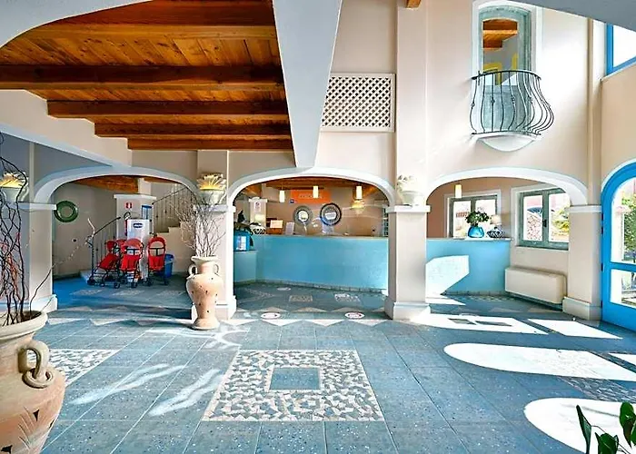 Colostrai Hotel Club