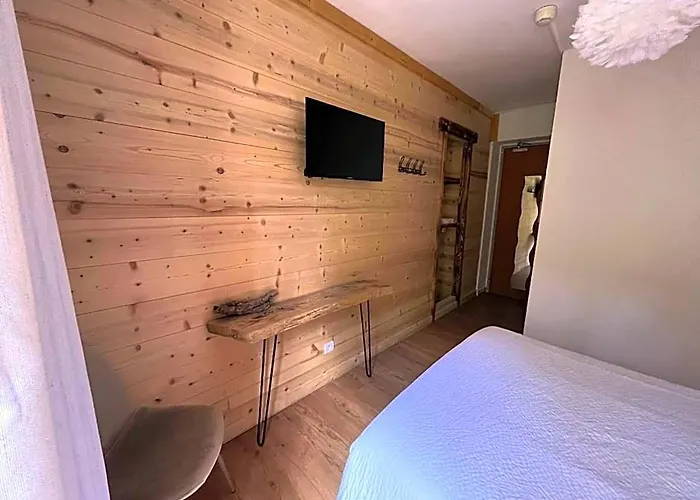 Bo Lodge