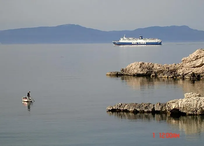 Long Beach Kokkari Samos