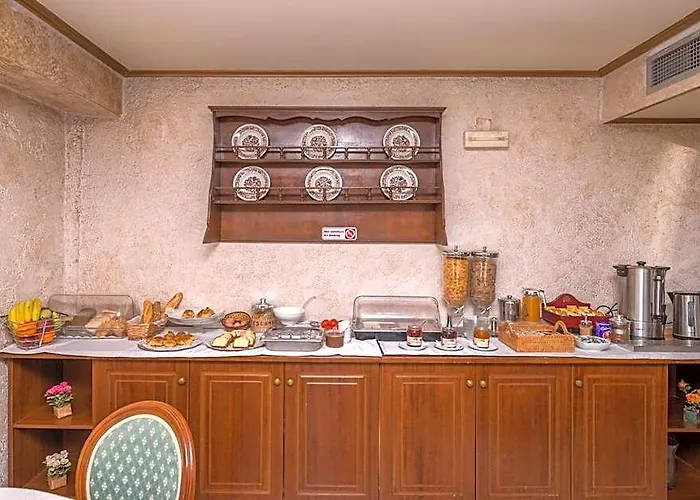 Jolly Hotel