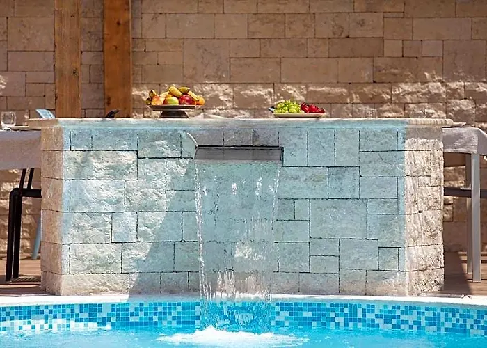 Hotel Natura Vilanija
