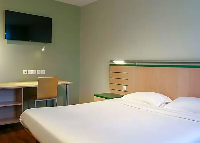 B&B Hotel Aubagne Gemenos