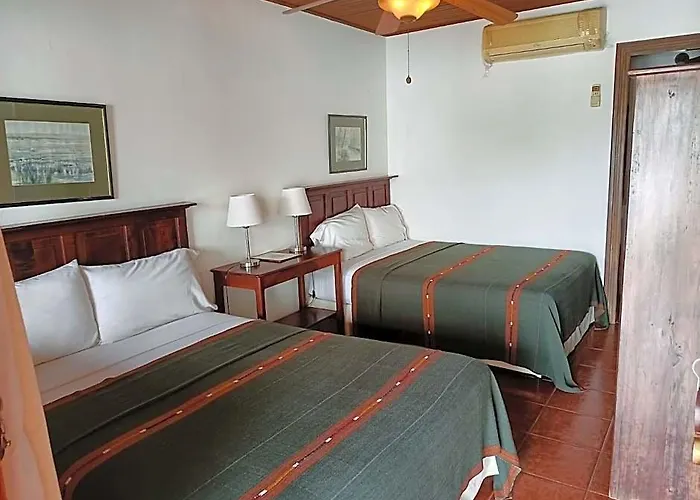 Hotel Don Udos Bed & Breakfast