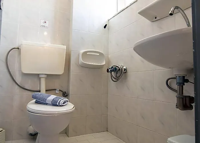 Girogiali Beach Hotel - Adults Only