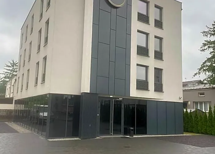 Hotel Parrot