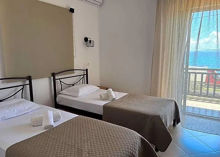 Hotel Avra