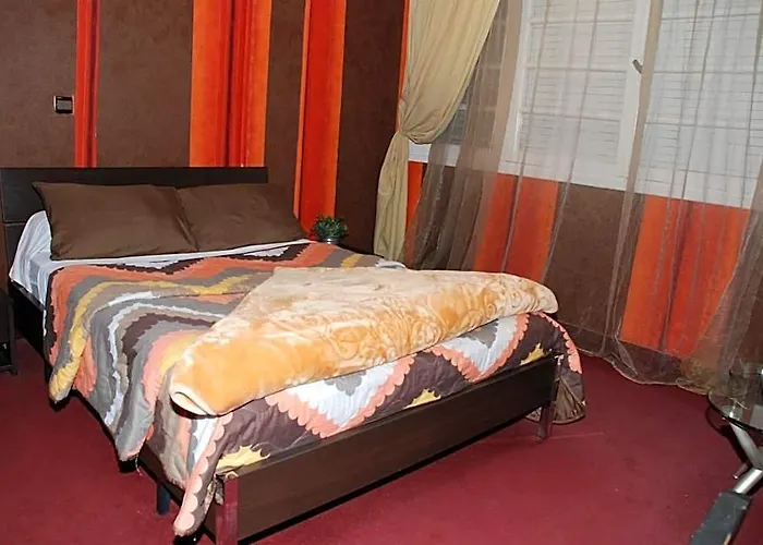 Ambassy Hotel