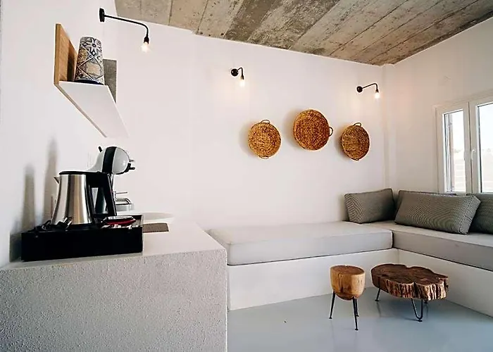 Mesanto Luxury Suites