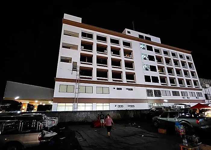 Grand Phranakhon Hotel