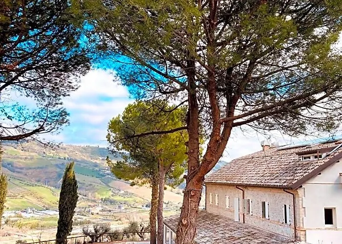 Tenuta Colle Serrano