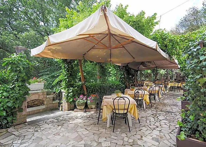 Hotel Paradiso