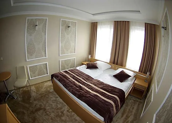 Hotel Pod Zlota Korona