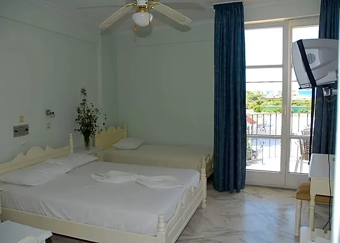 Amanda Hotel