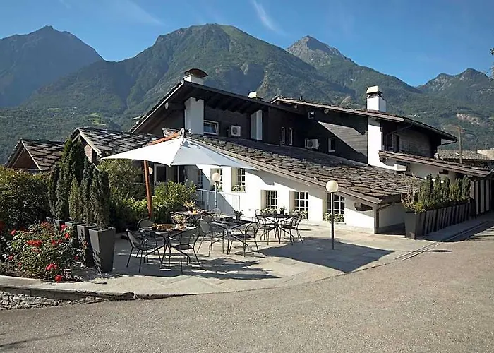 Hotel Village