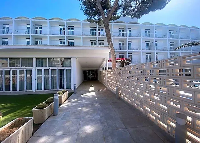 Hotel Isla De Cabrera