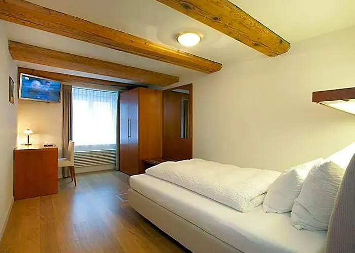 Hotel Taverne Zum Kreuz