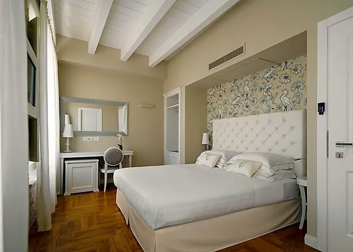 Boutique Hotel Carlo Felice