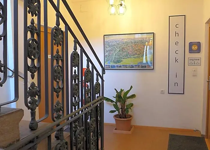 Pension Stoi Budget Guesthouse