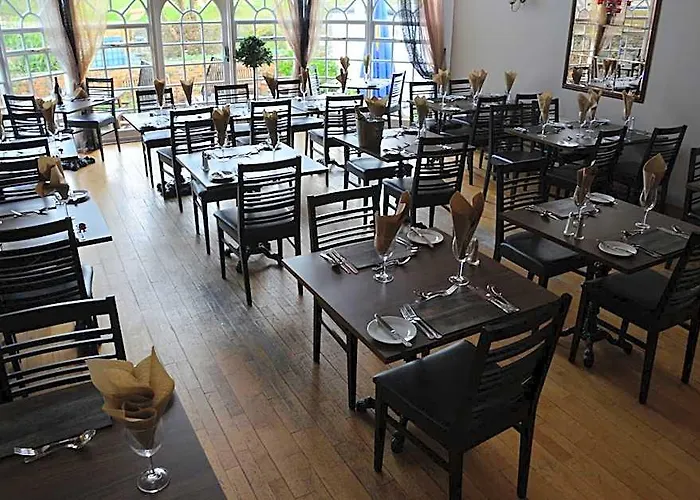 Crown Hotel