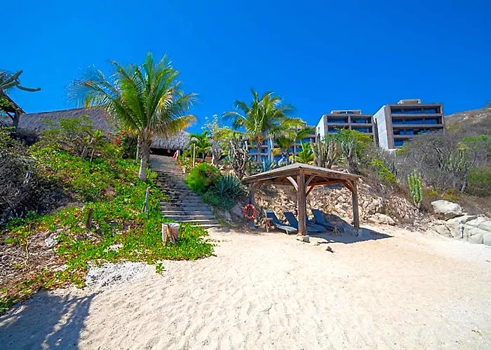 Coral Blue Huatulco All Inclusive