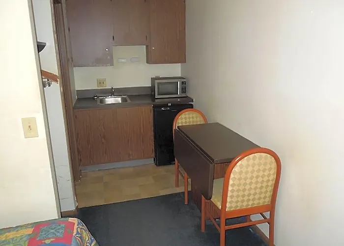 Xenia Country Inn