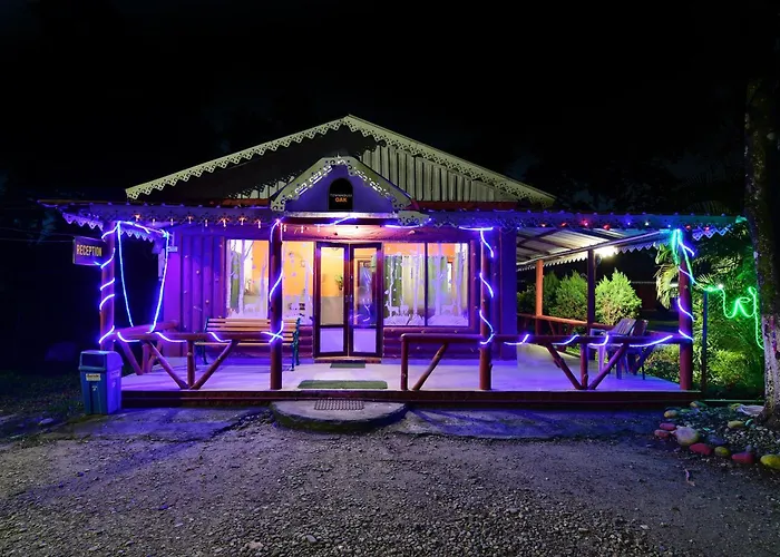 Townhouse Oak Gorumara Jungle Resort