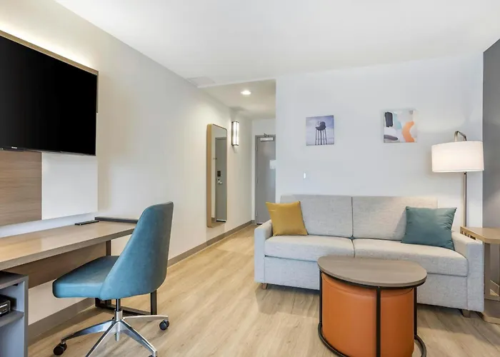 Four Points By Sheraton Newark Airport