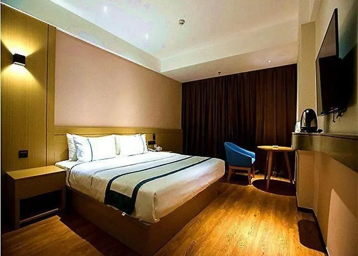City Comfort Inn Zhanjiang Middle Haibin Avenue Wanda Plaza