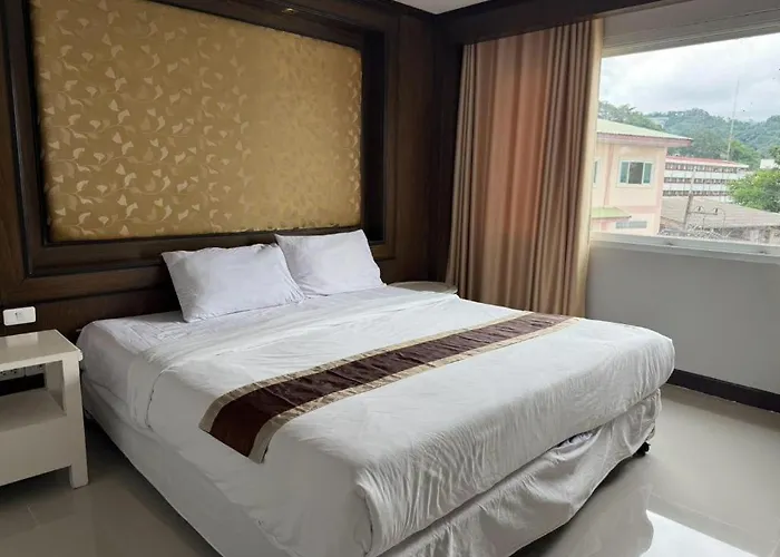 Piyaporn Pavilion Hotel