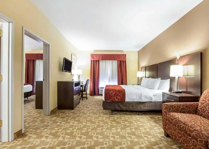 Comfort Suites