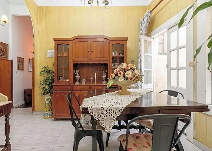 Emblematic House In Santa Cruz De La Palma