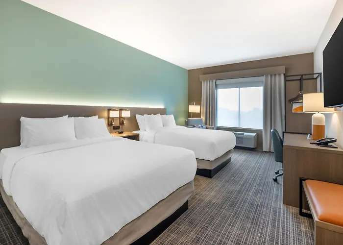 Comfort Inn & Suites Nashville Bellevue