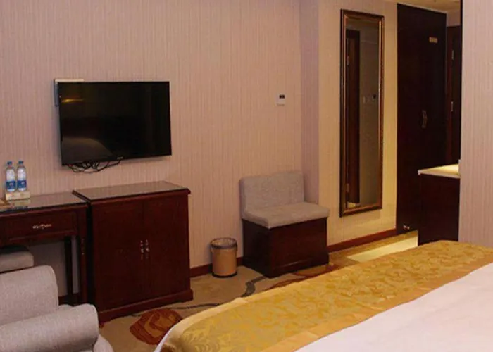 Yichang Vienna Hotel Wanda Branch